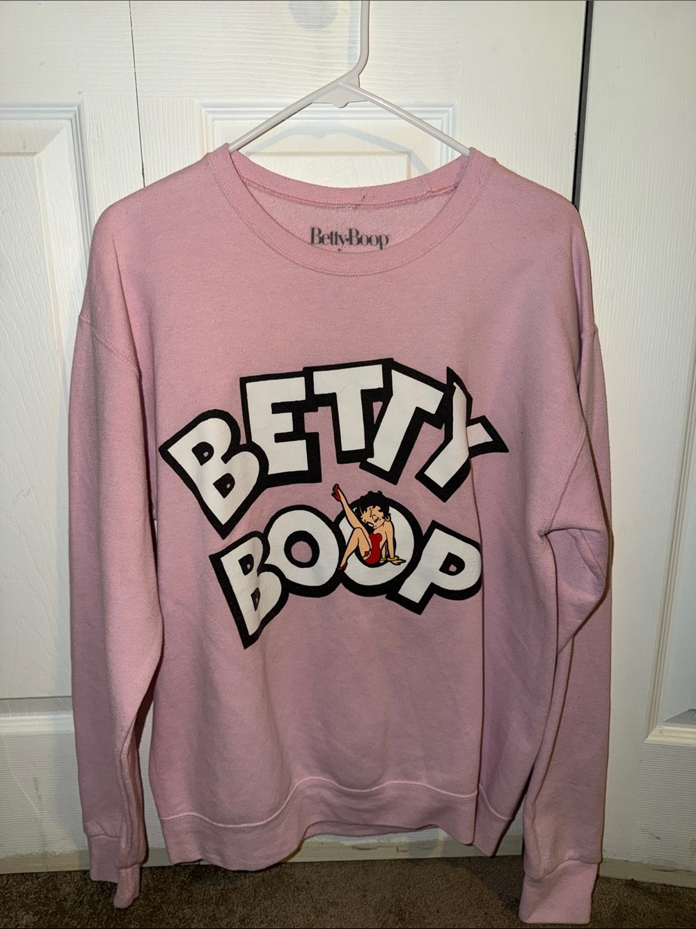 Betty Boop Light Pink Crewneck Sweatshirt with Graphic Logo